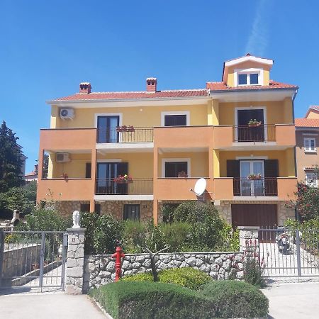 Apartmani Ana Црес Экстерьер фото