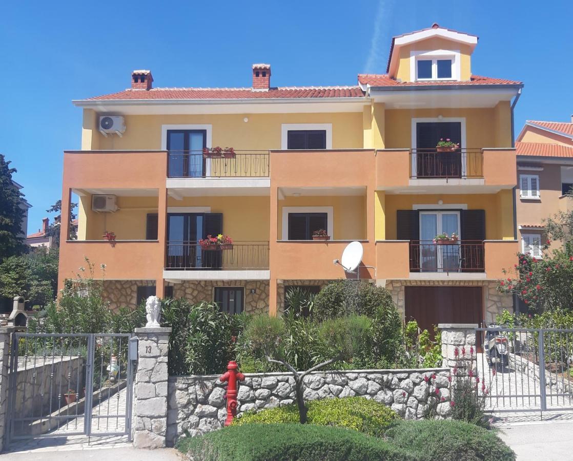 Apartmani Ana Црес Экстерьер фото