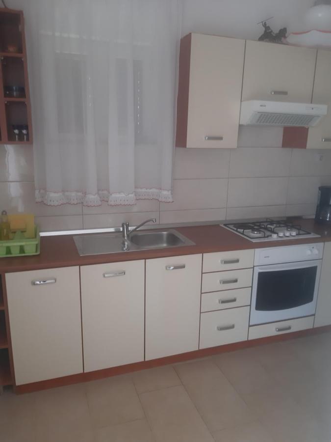 Apartmani Ana Црес Экстерьер фото