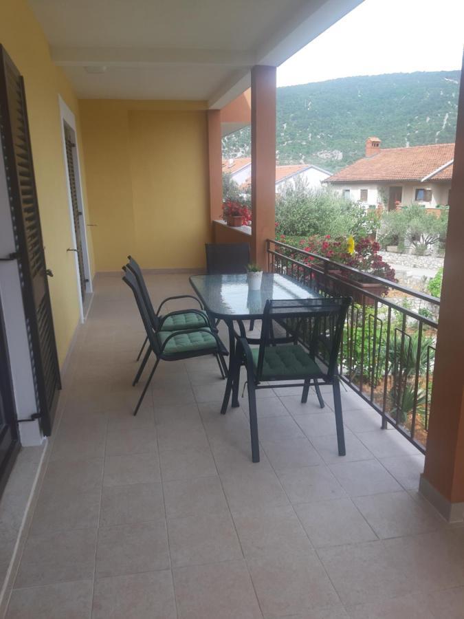 Apartmani Ana Црес Экстерьер фото