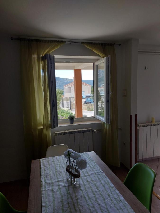 Apartmani Ana Црес Экстерьер фото