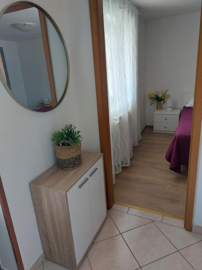 Apartmani Ana Црес Экстерьер фото