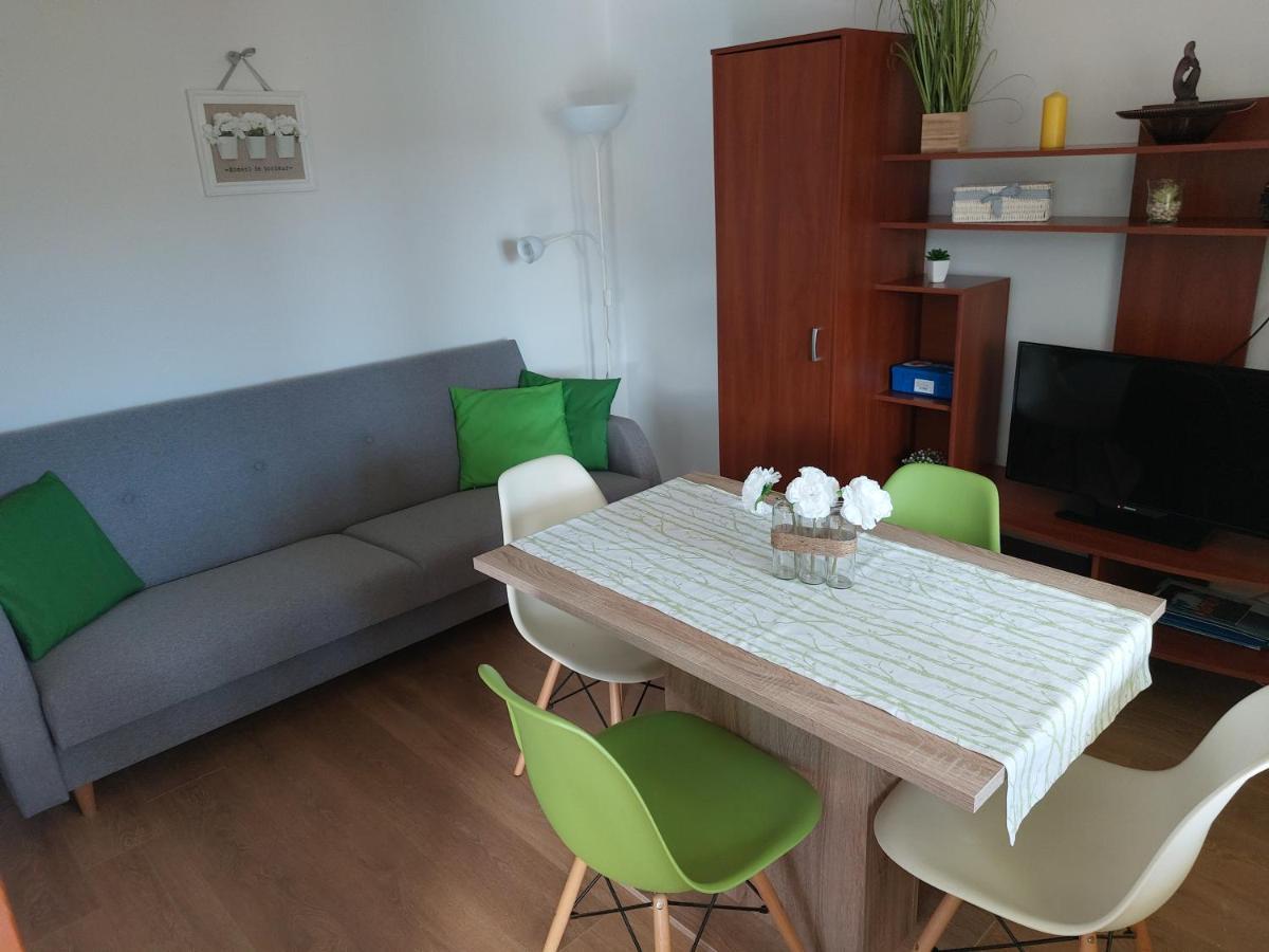 Apartmani Ana Црес Экстерьер фото
