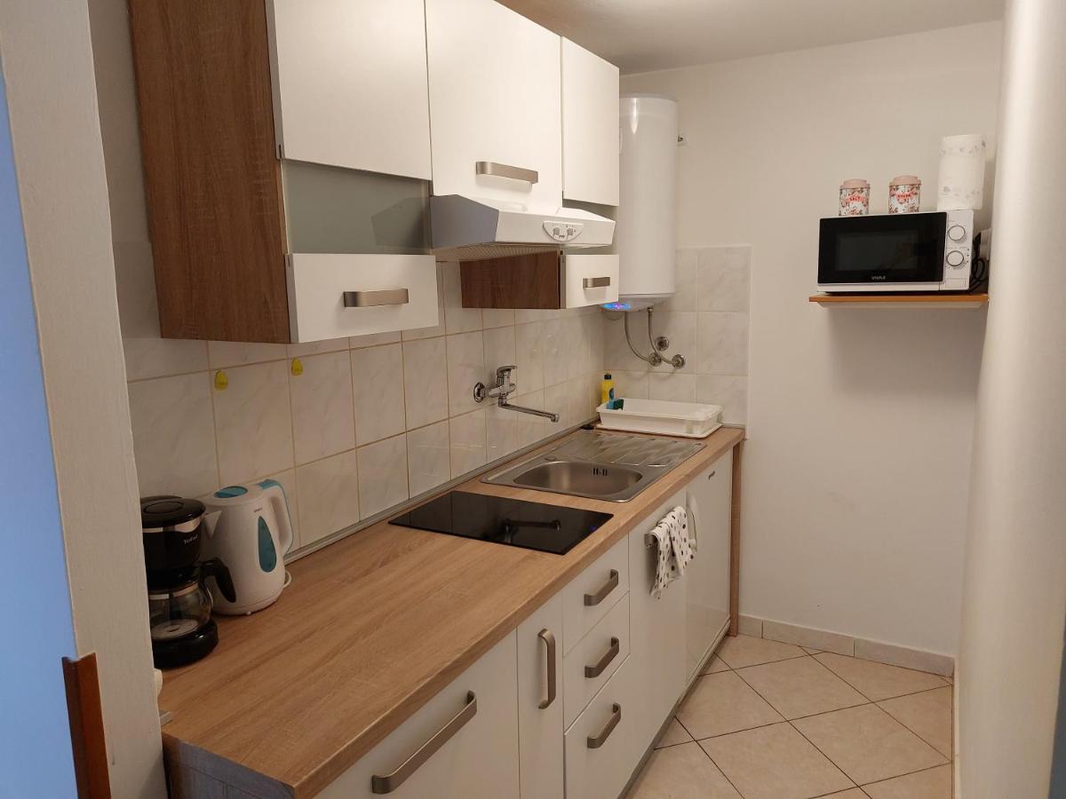 Apartmani Ana Црес Экстерьер фото