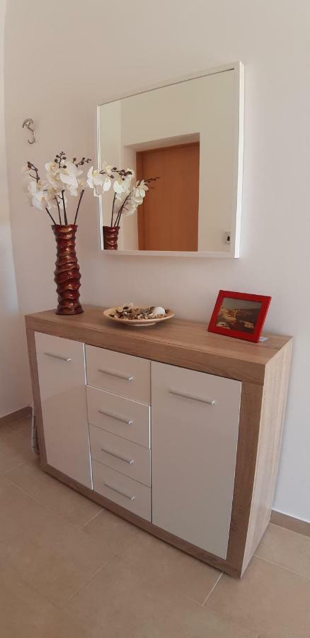 Apartmani Ana Црес Экстерьер фото